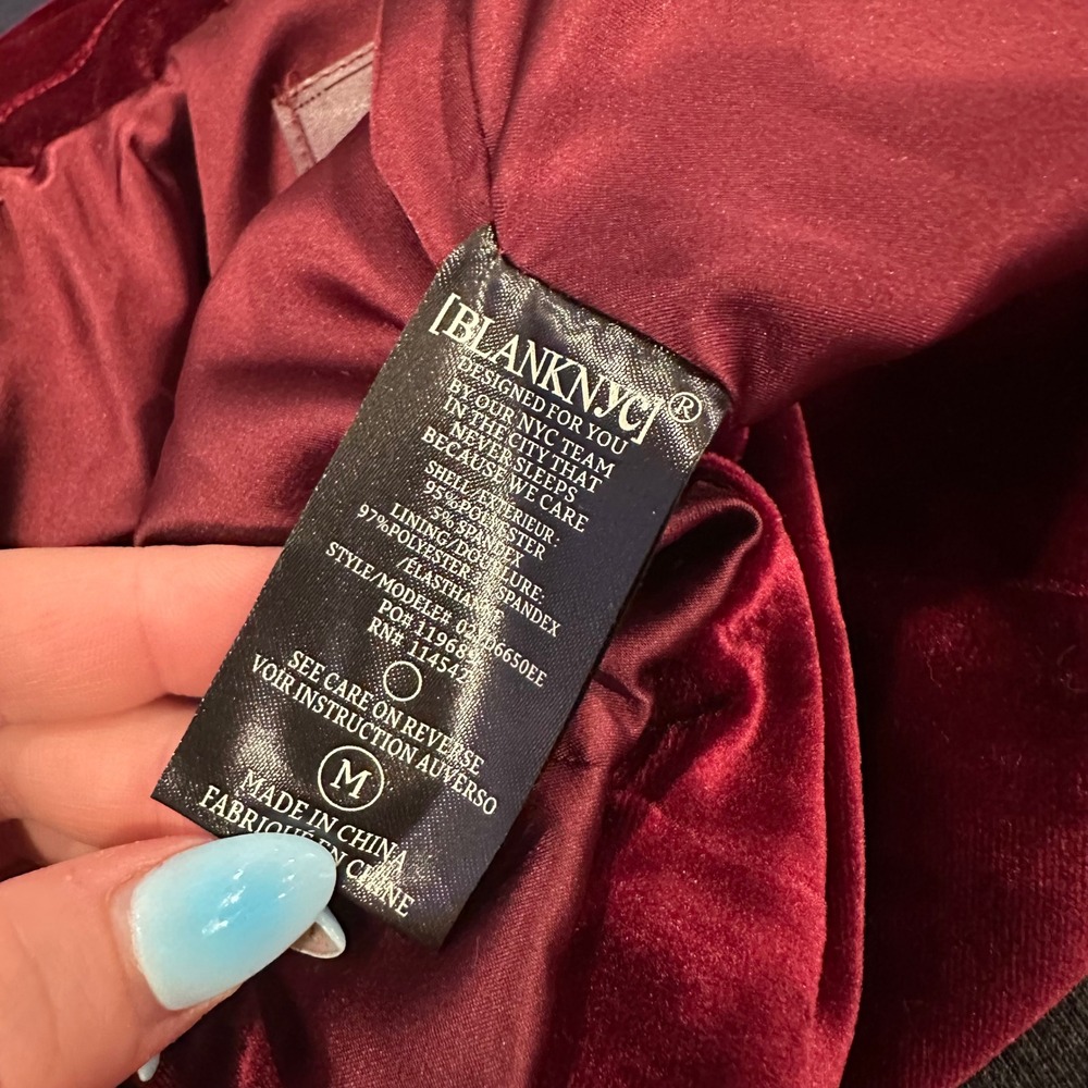 BLANKNYC Luxury Burgundy Velvet Blazer M Goth Chic Single Button Evening Jacket - Picture 4 of 6